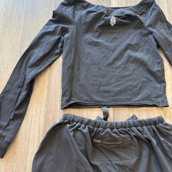 NWOT FREE PEOPLE Hot Shot Easy Set - Picture 14 of 15